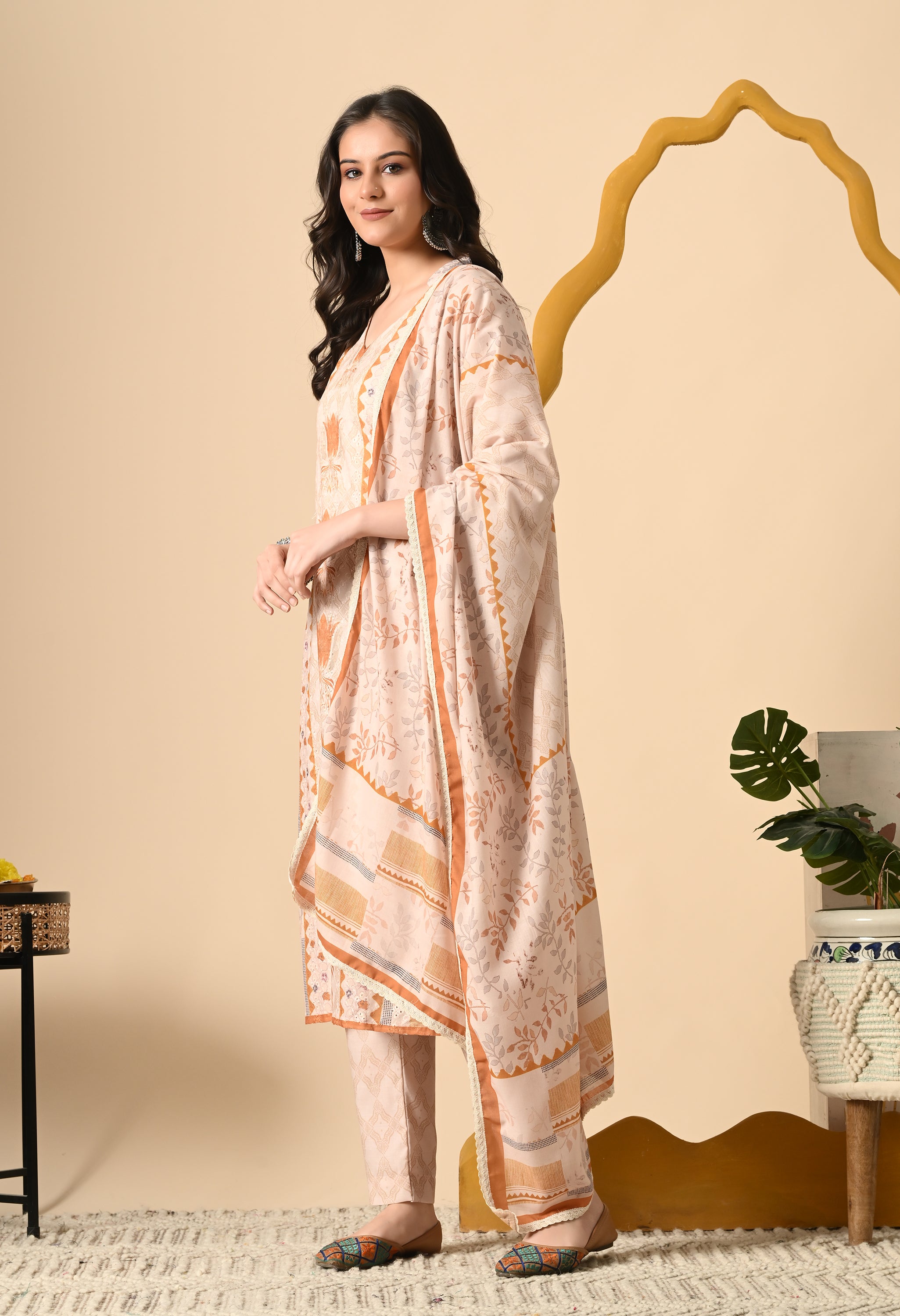 HIRA - A Suit Set